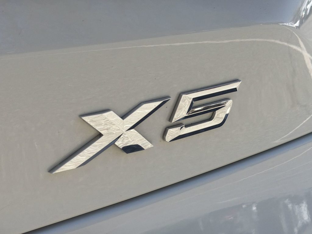 Thumbnail: 2023 BMW X5 - 7