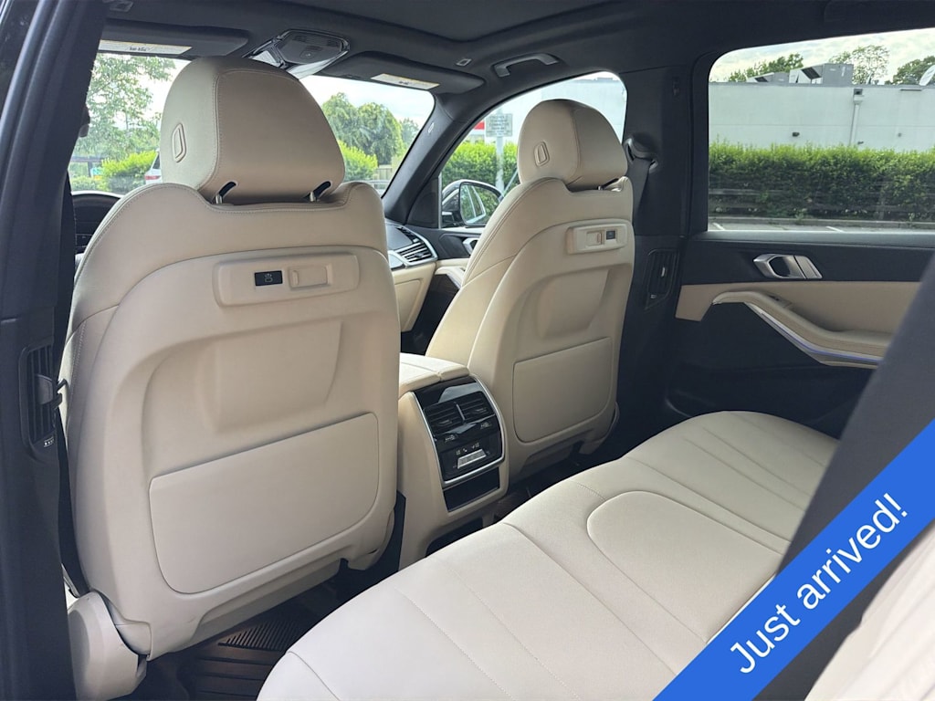 Thumbnail: 2021 BMW X5 - 13