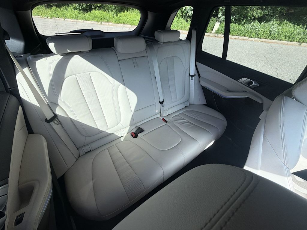 Thumbnail: 2020 BMW X5 - 25