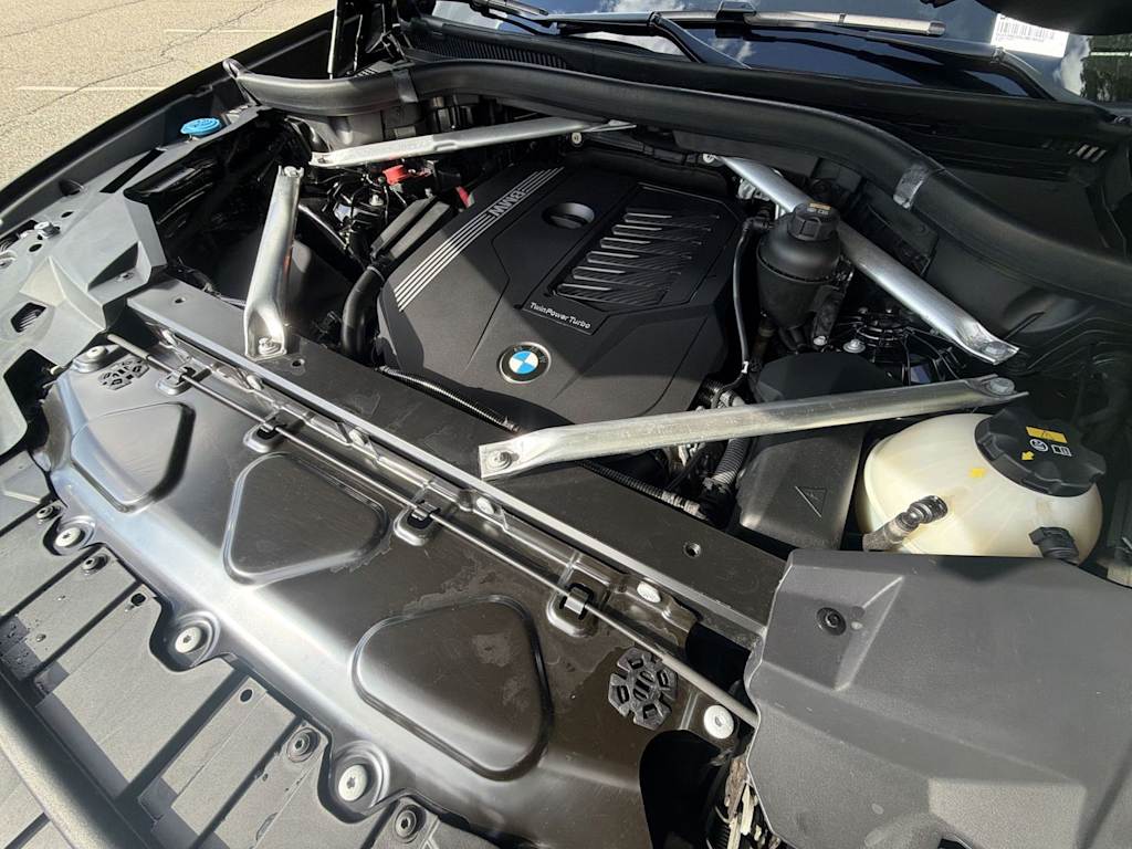 Thumbnail: 2020 BMW X5 - 9