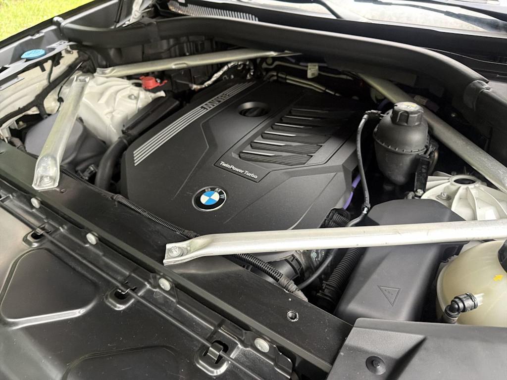 Thumbnail: 2021 BMW X5 - 9