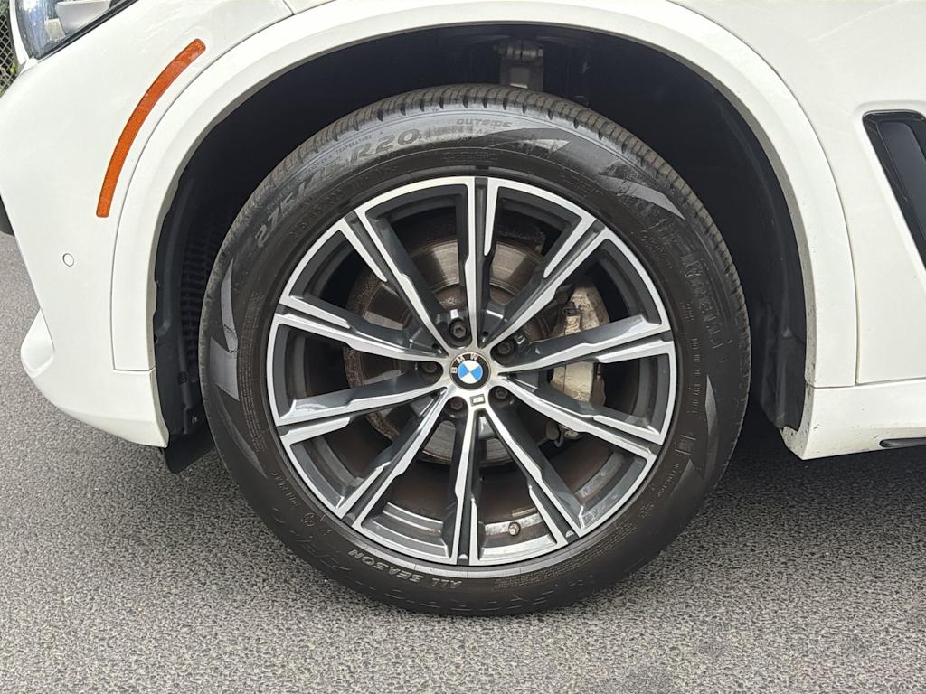 Thumbnail: 2021 BMW X5 - 8