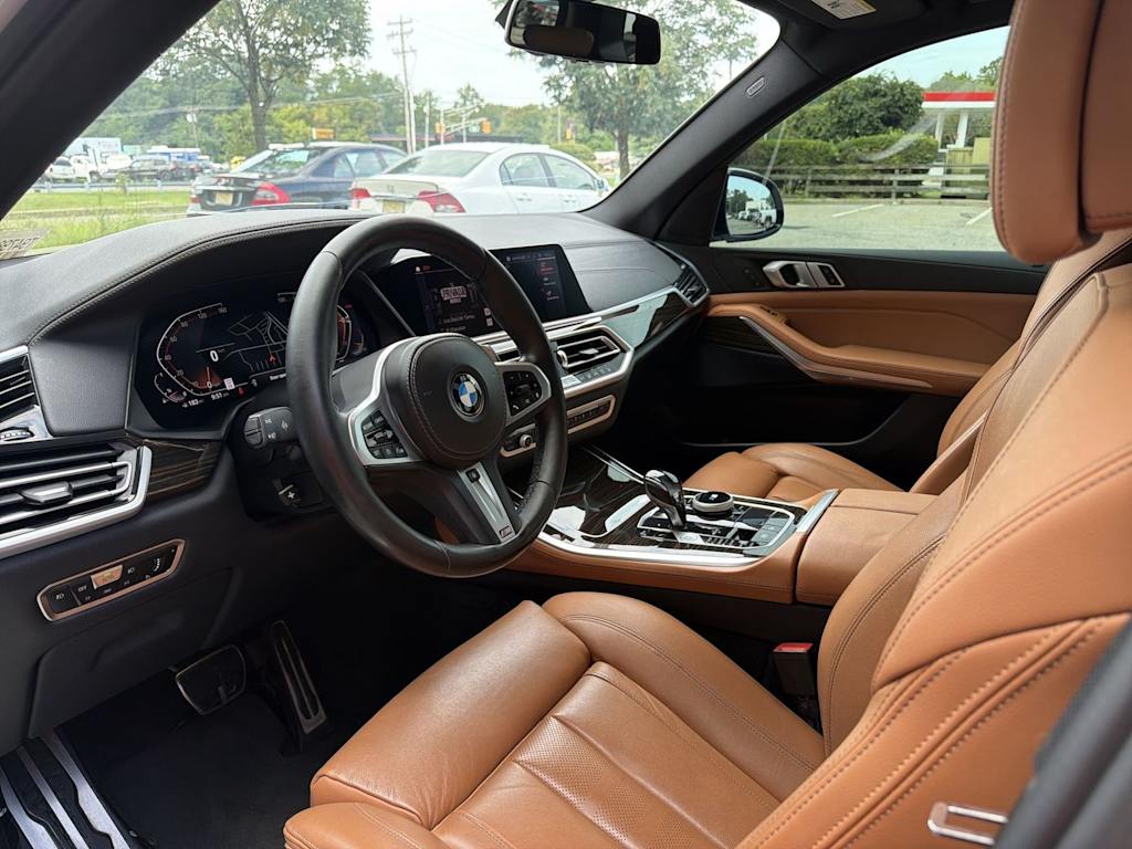 Thumbnail: 2021 BMW X5 - 2