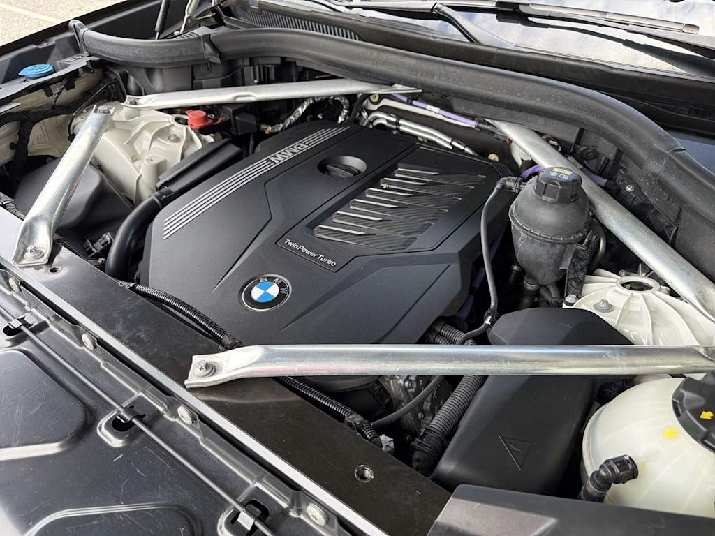 Thumbnail: 2021 BMW X5 - 9