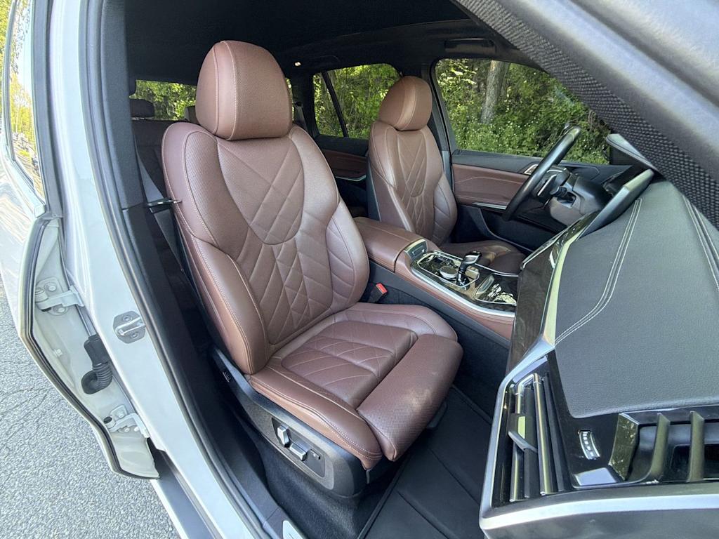 Thumbnail: 2023 BMW X5 - 12