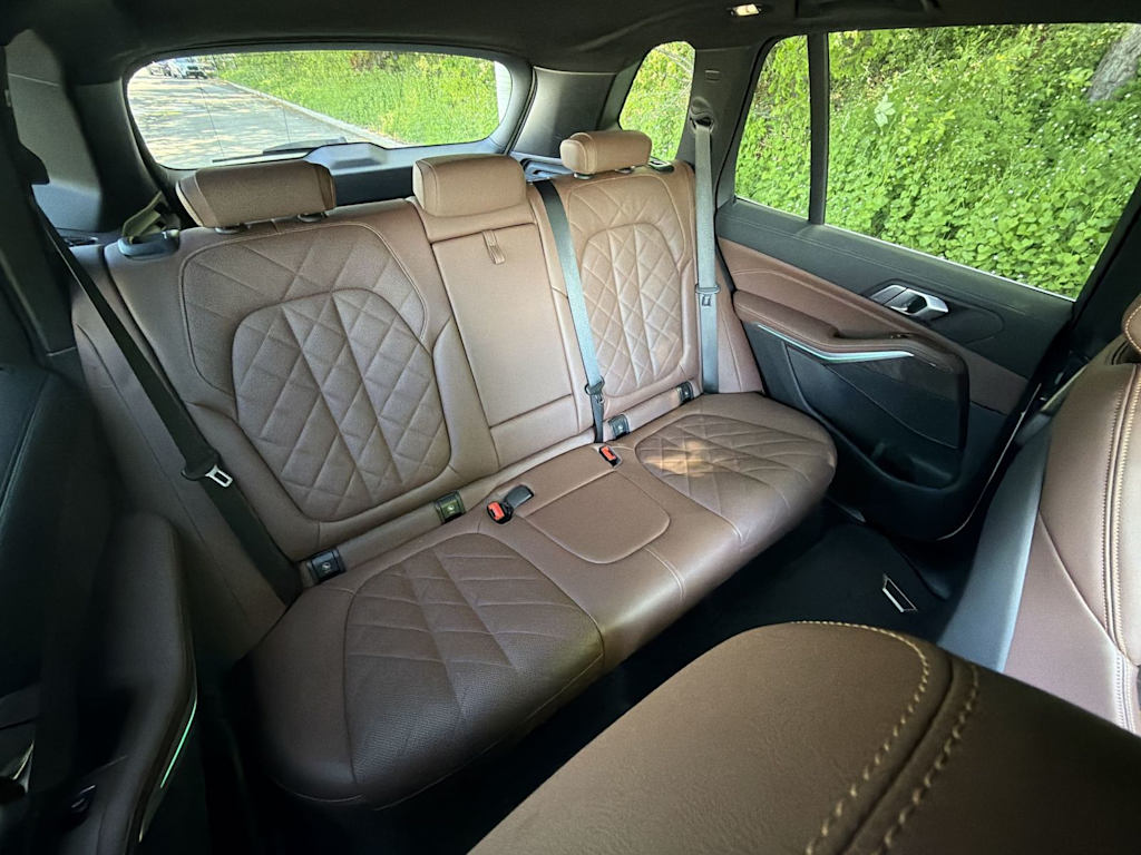 Thumbnail: 2023 BMW X5 - 27