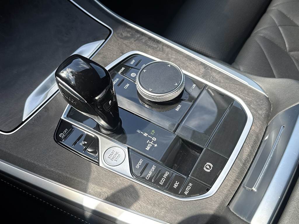 Thumbnail: 2023 BMW X5 - 16