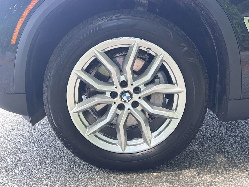 Thumbnail: 2023 BMW X5 - 8