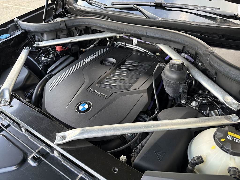 Thumbnail: 2021 BMW X5 - 9