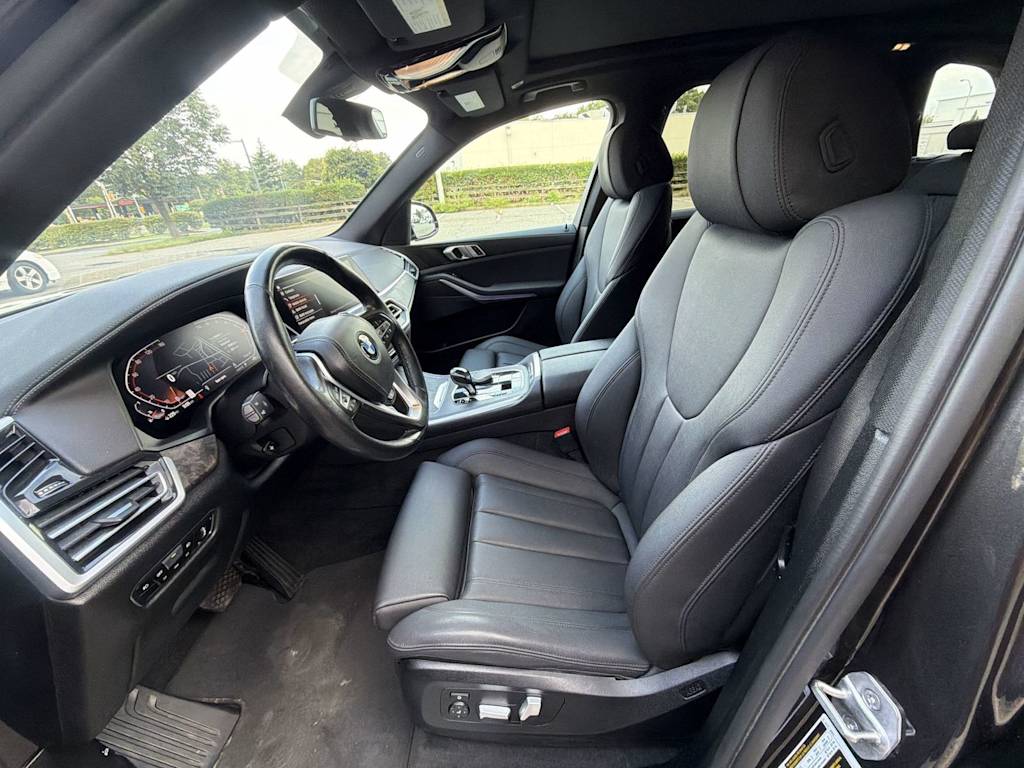 Thumbnail: 2021 BMW X5 - 11
