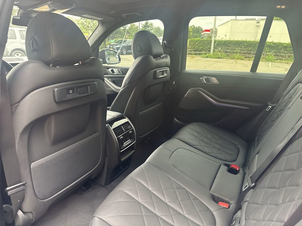 Thumbnail: 2023 BMW X5 - 12