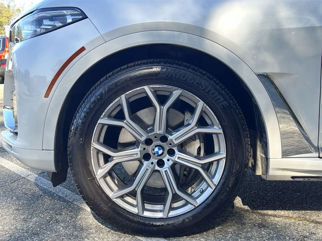 Thumbnail: 2021 BMW X7 - 8