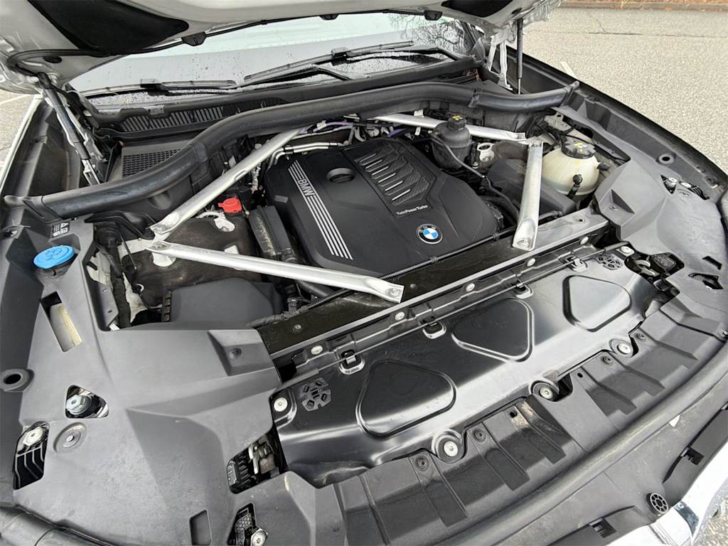 Thumbnail: 2021 BMW X7 - 9