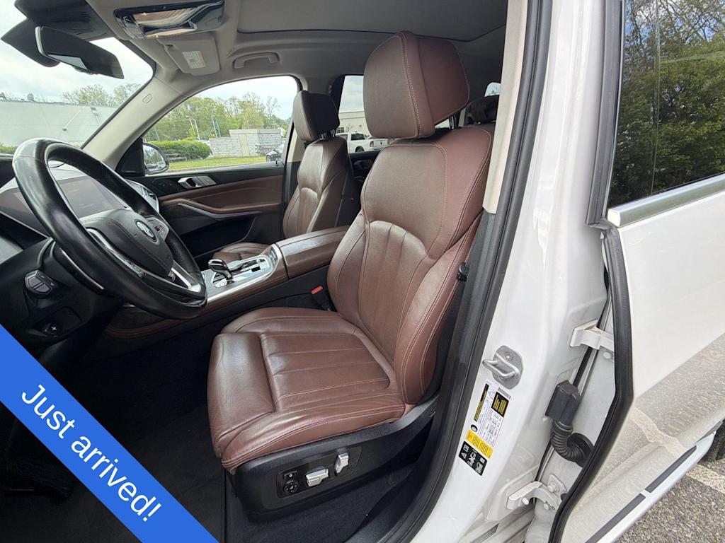 Thumbnail: 2020 BMW X7 - 12