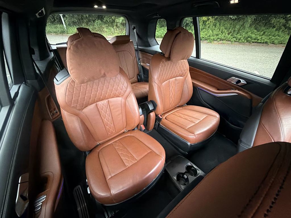 Thumbnail: 2022 BMW X7 - 27