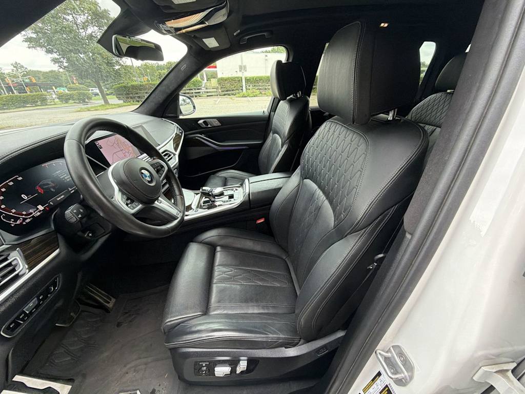 Thumbnail: 2019 BMW X7 - 11
