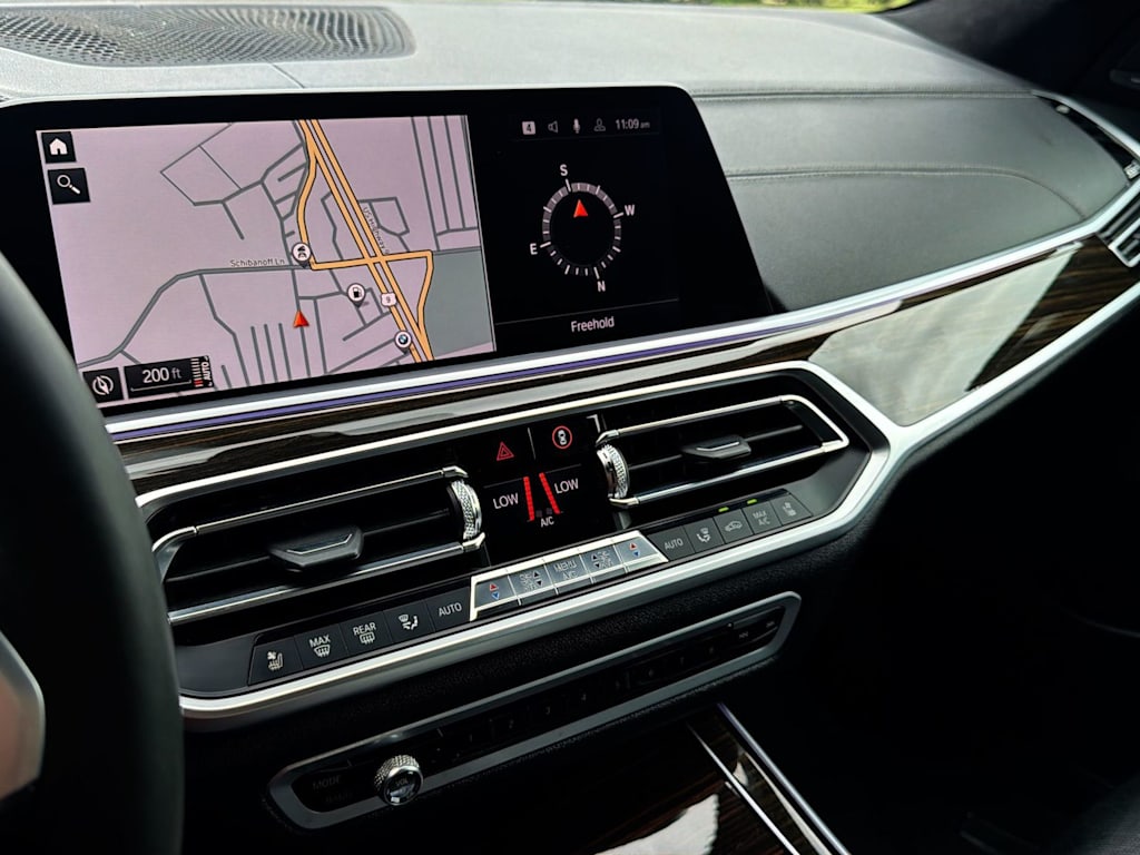 Thumbnail: 2019 BMW X7 - 15