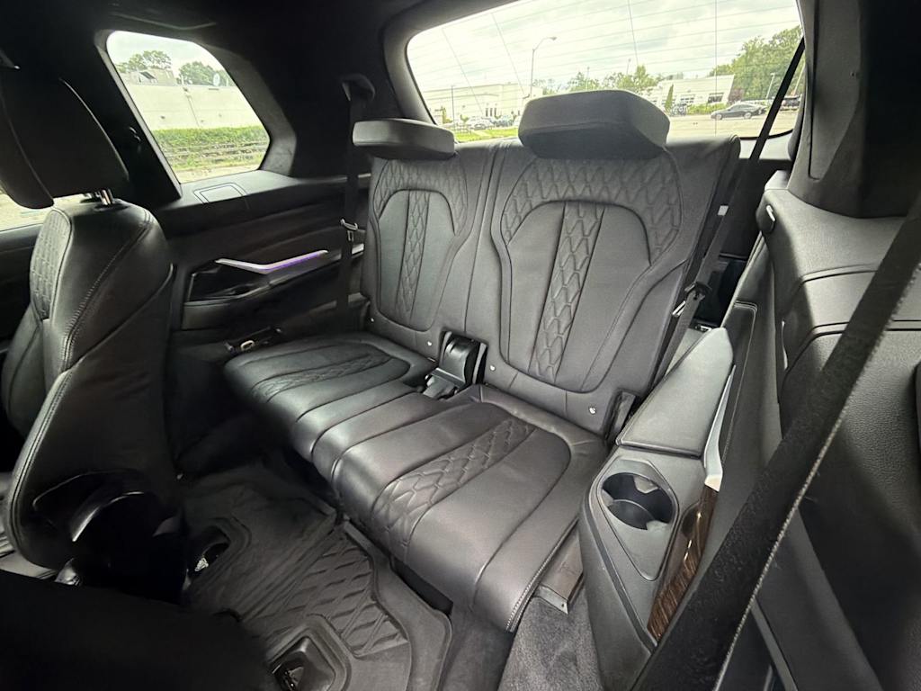 Thumbnail: 2019 BMW X7 - 27