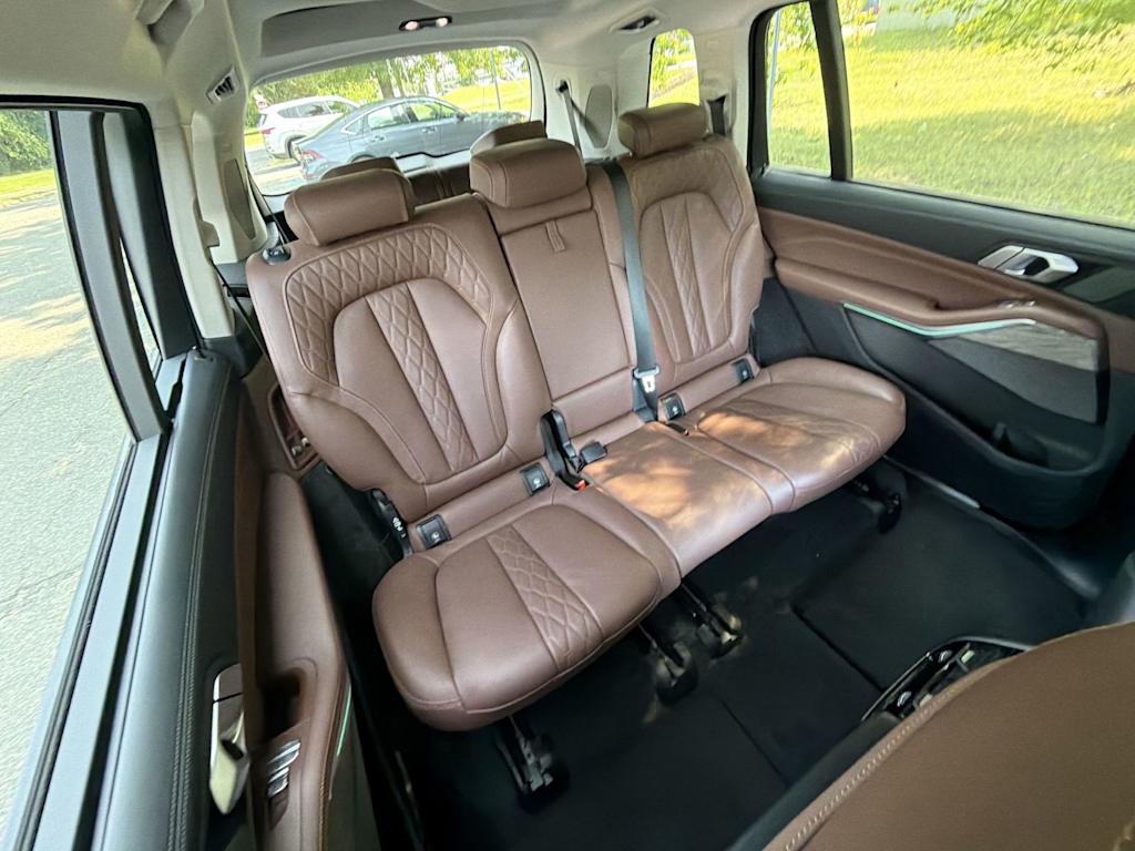 Thumbnail: 2019 BMW X7 - 23