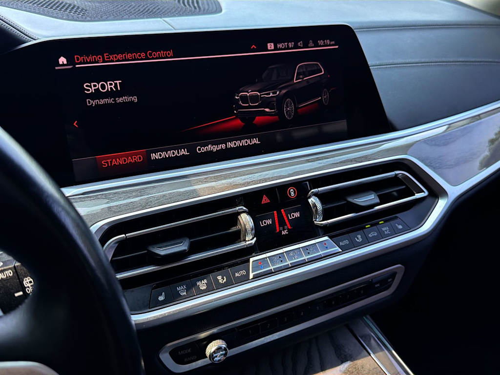 Thumbnail: 2019 BMW X7 - 15