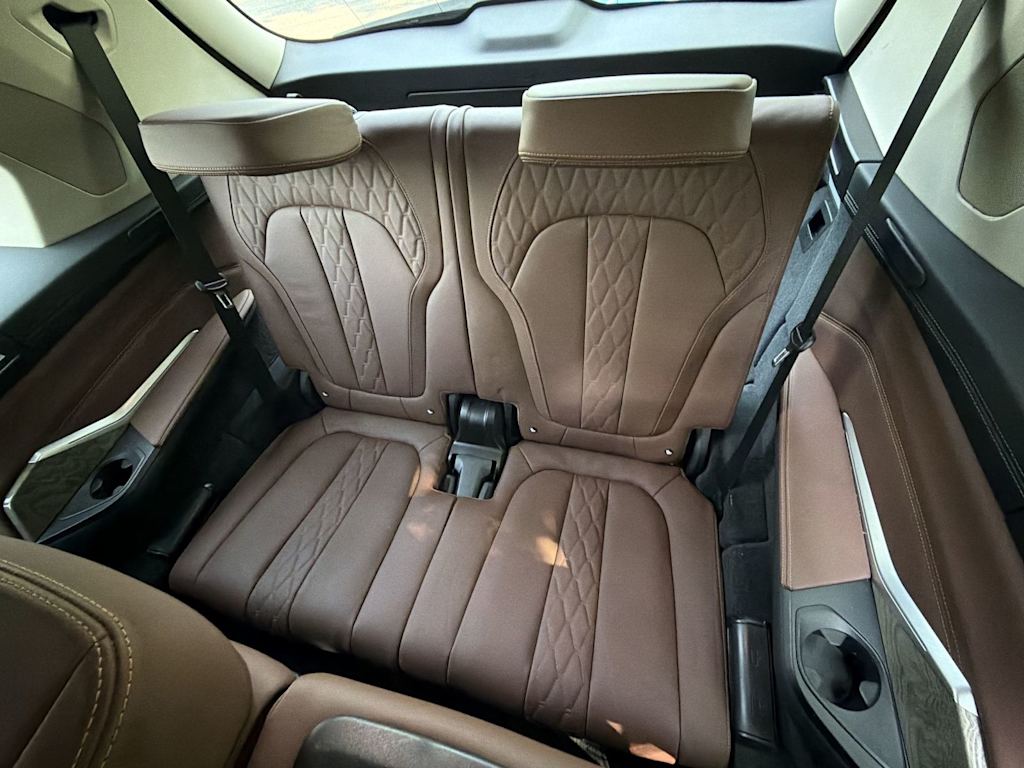 Thumbnail: 2019 BMW X7 - 25
