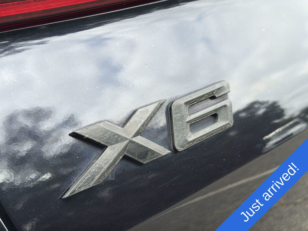 Thumbnail: 2022 BMW X6 - 7