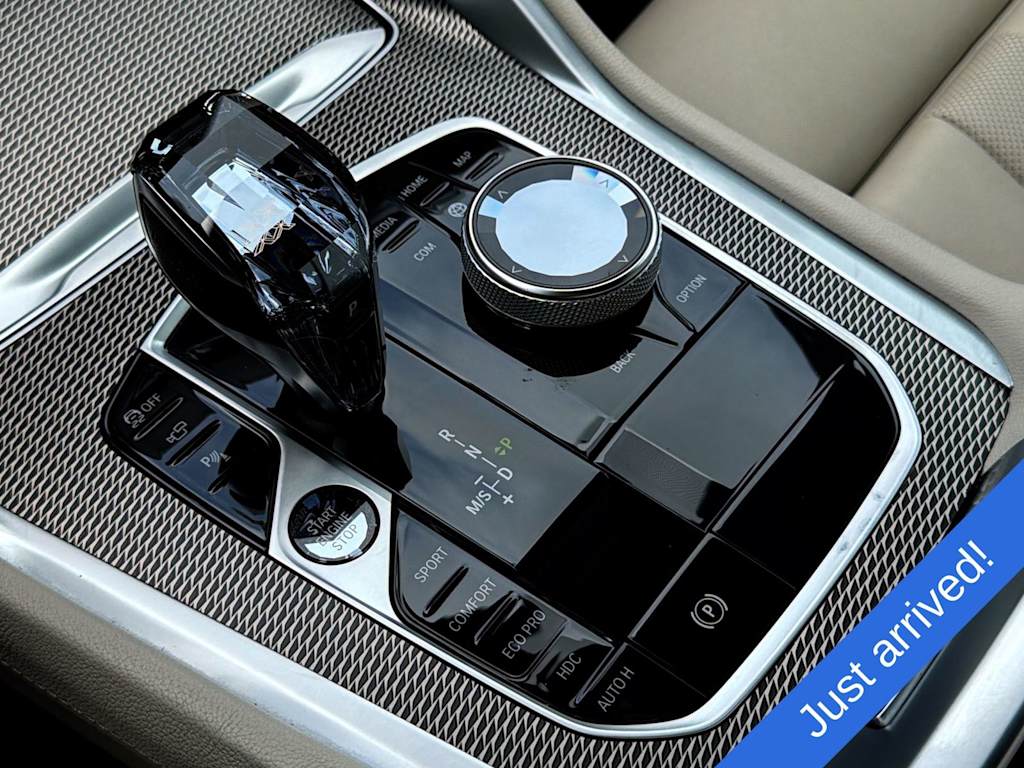 Thumbnail: 2022 BMW X6 - 29