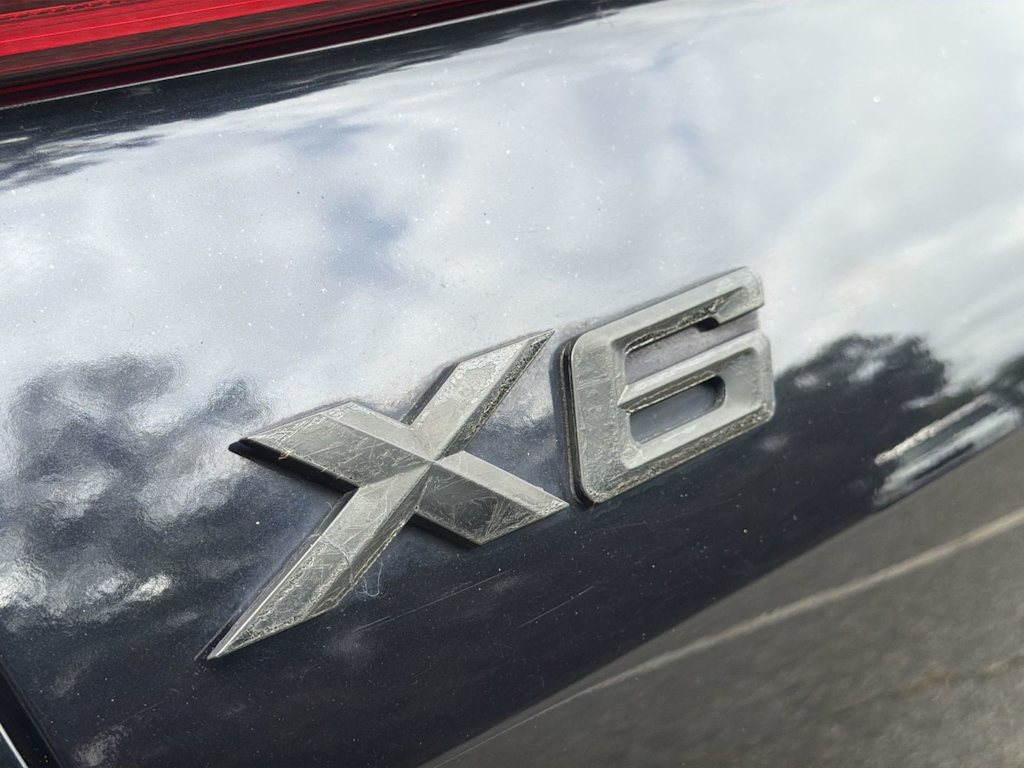 Thumbnail: 2022 BMW X6 - 7