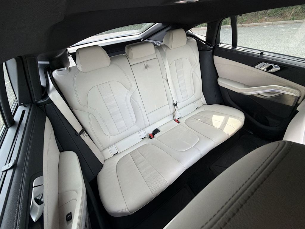 Thumbnail: 2022 BMW X6 - 11