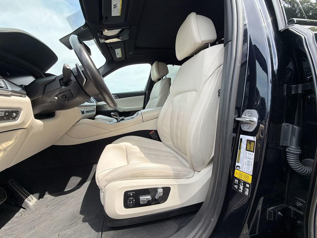Thumbnail: 2022 BMW X6 - 26