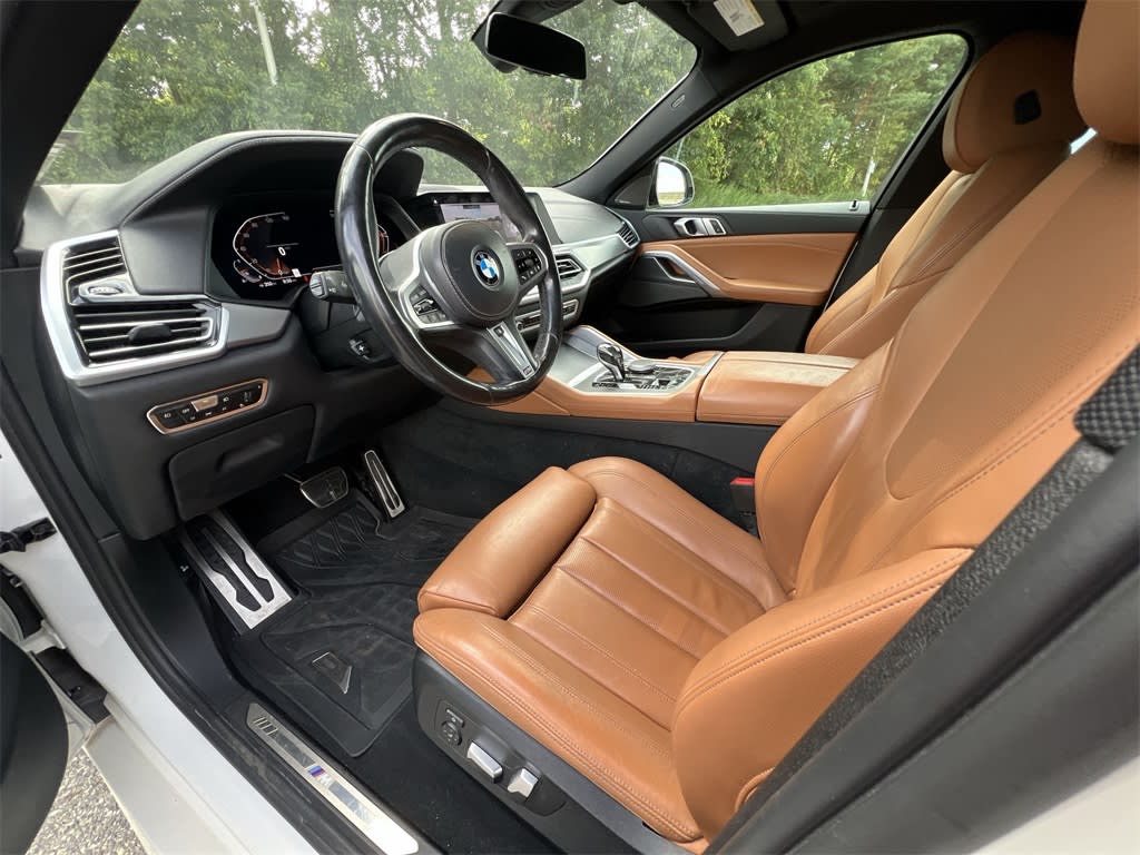 Thumbnail: 2021 BMW X6 - 11