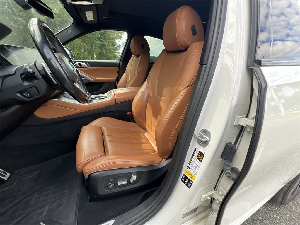Thumbnail: 2021 BMW X6 - 12
