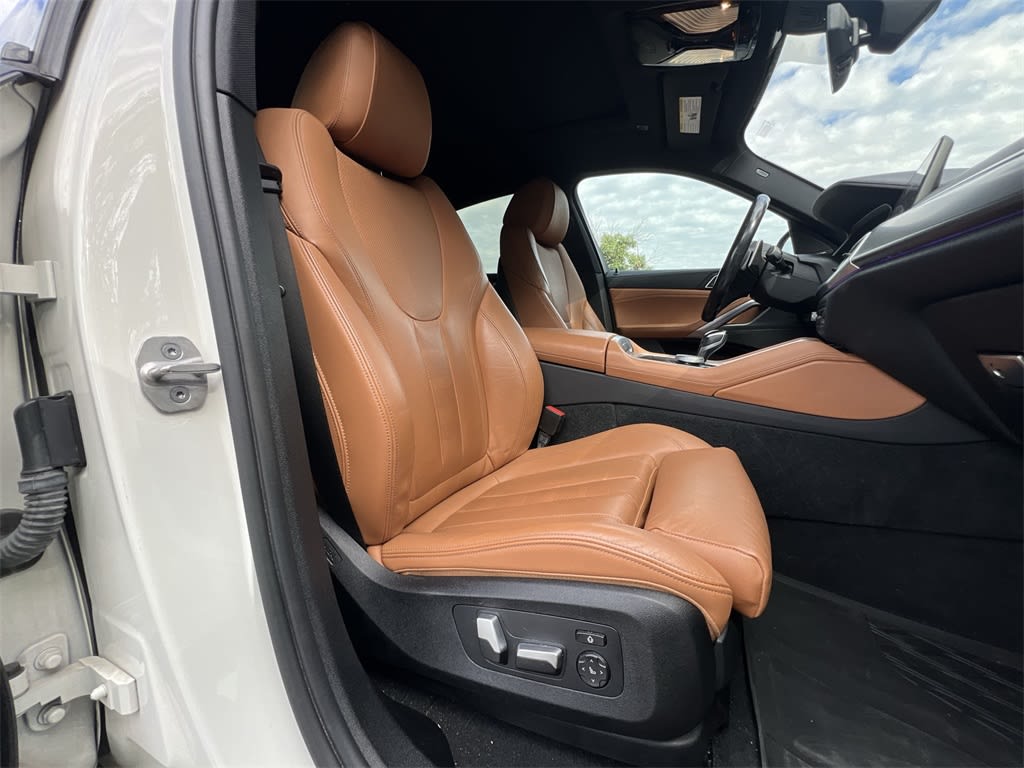 Thumbnail: 2021 BMW X6 - 26