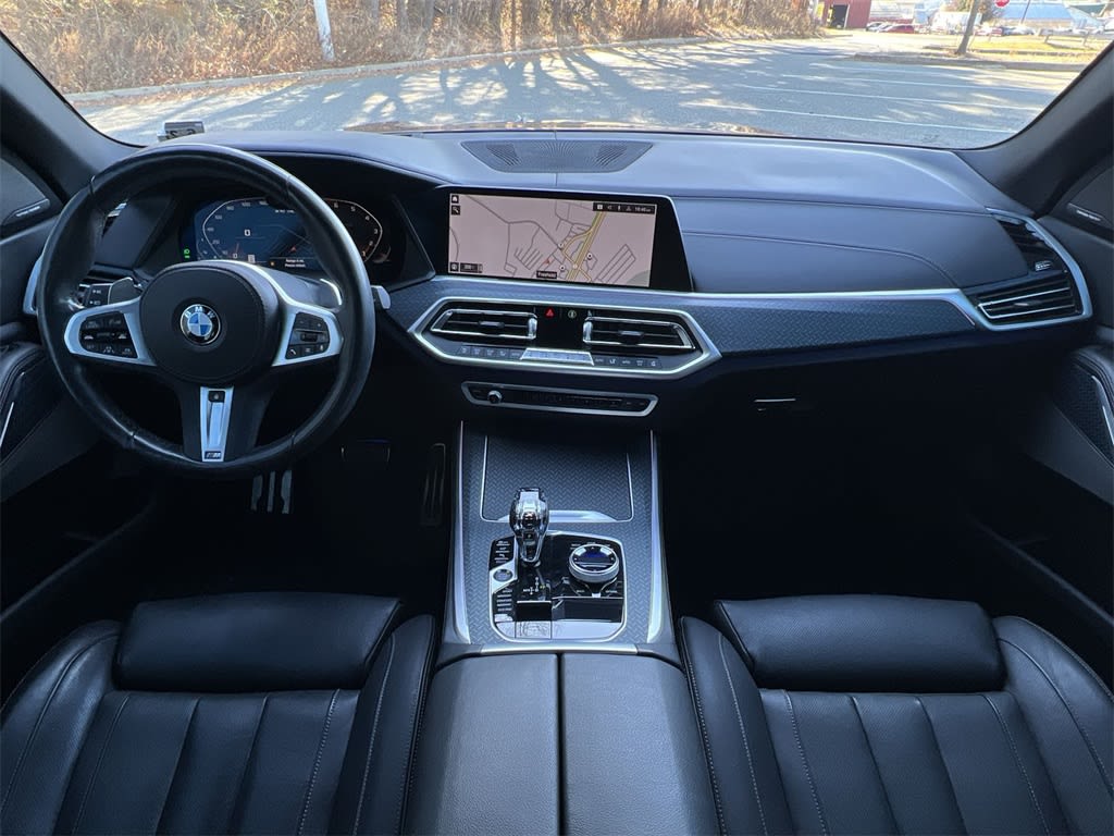 2022 BMW X5 M50i 10