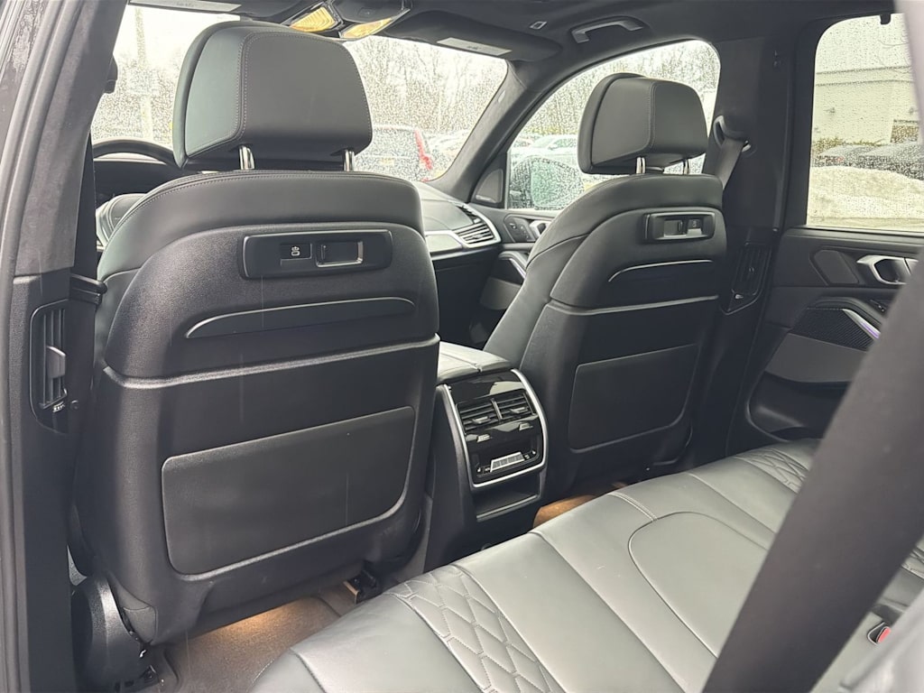 Thumbnail: 2023 BMW X5 - 13