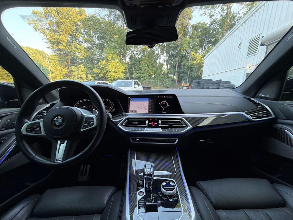 Thumbnail: 2023 BMW X5 - 10