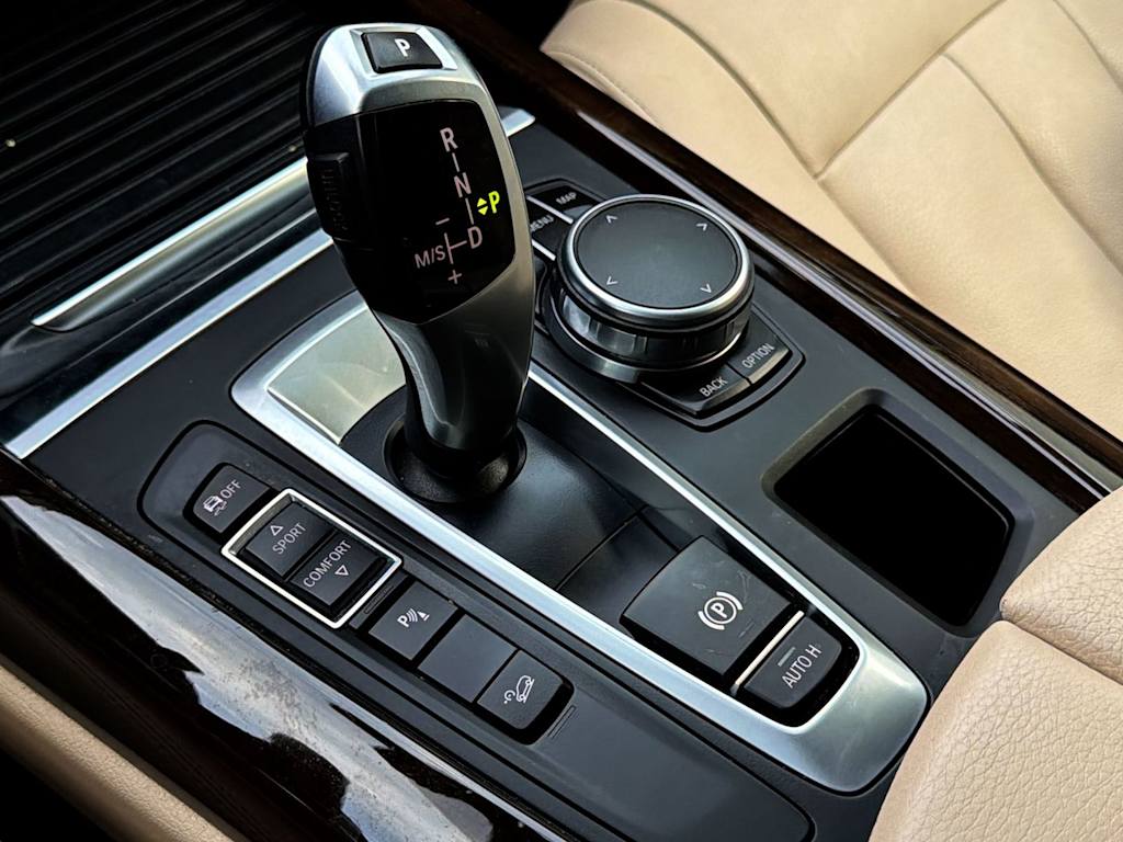 Thumbnail: 2017 BMW X5 - 15