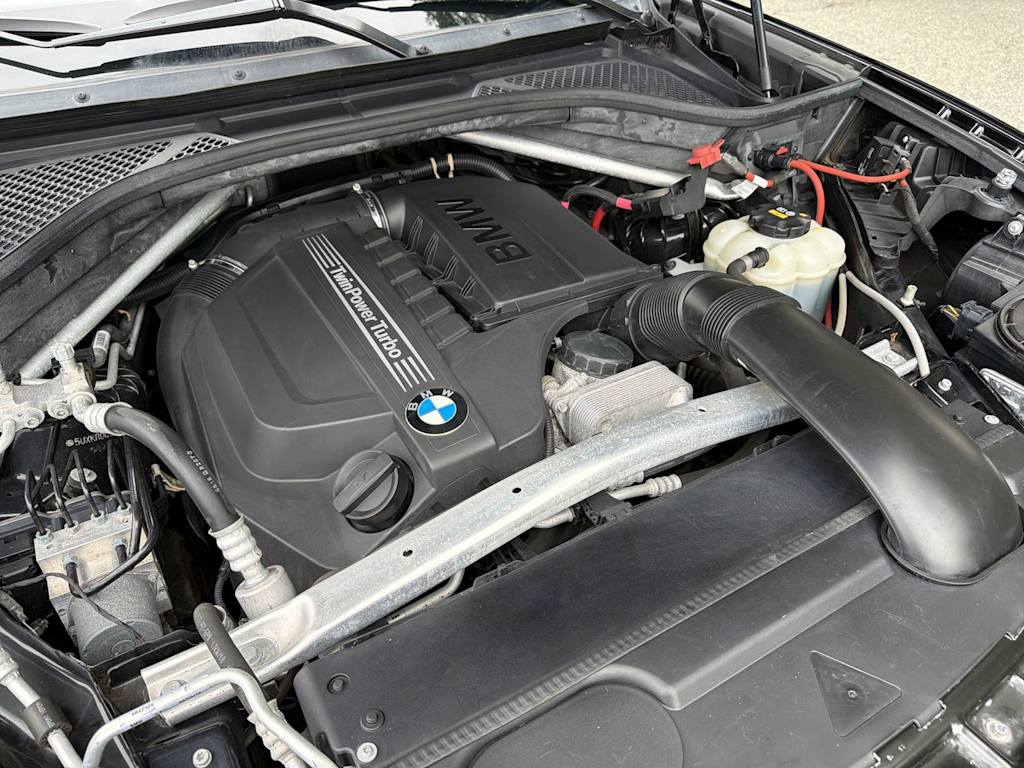 Thumbnail: 2018 BMW X5 - 9