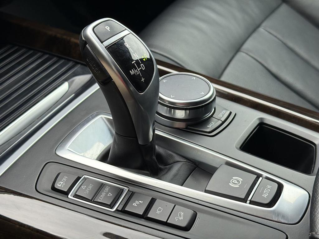 Thumbnail: 2018 BMW X5 - 15