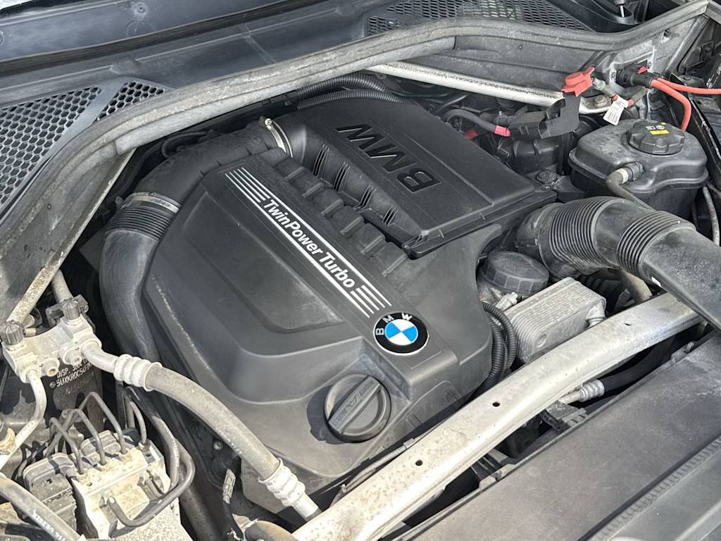 Thumbnail: 2015 BMW X5 - 9
