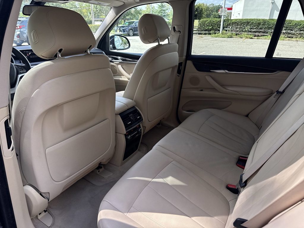 Thumbnail: 2015 BMW X5 - 13