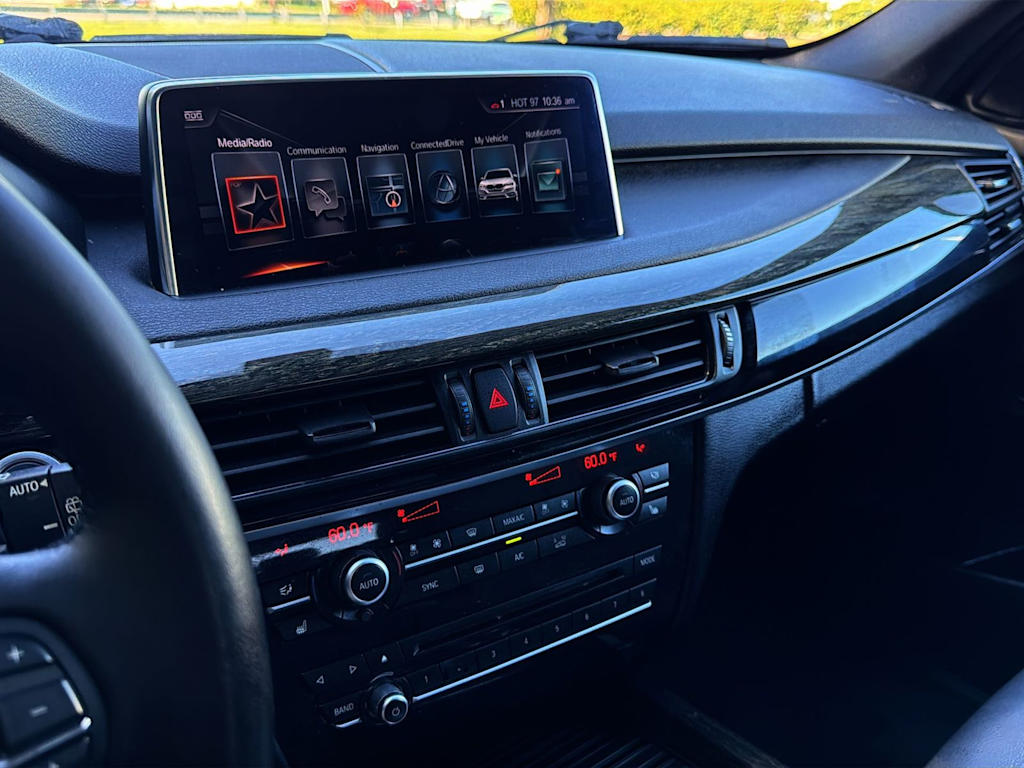 Thumbnail: 2017 BMW X5 - 15