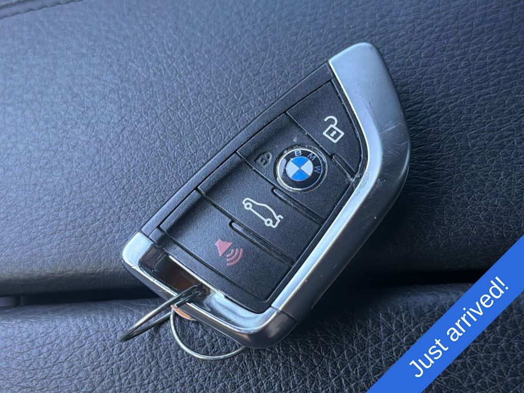 Thumbnail: 2016 BMW X6 - 19