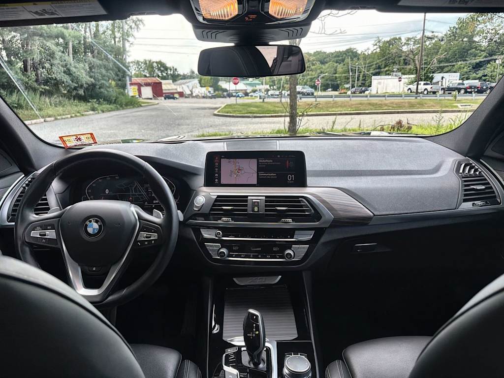 Thumbnail: 2021 BMW X3 - 10