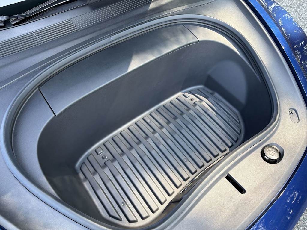 Thumbnail: 2024 Tesla Model 3 - 18