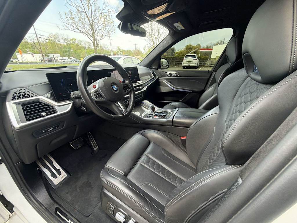 Thumbnail: 2024 BMW X5 - 11
