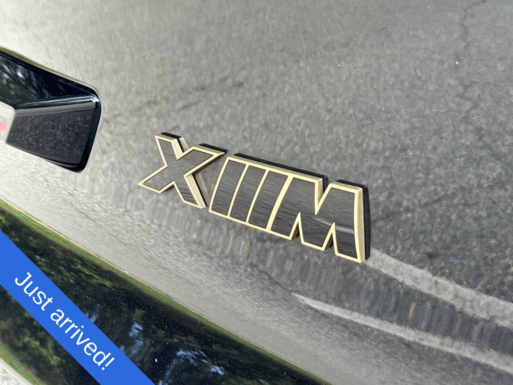 Thumbnail: 2023 BMW XM - 7