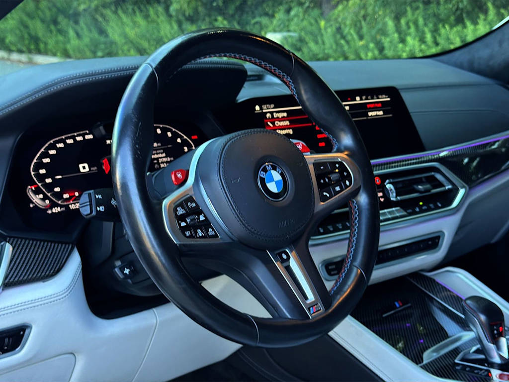 Thumbnail: 2022 BMW X6 - 14