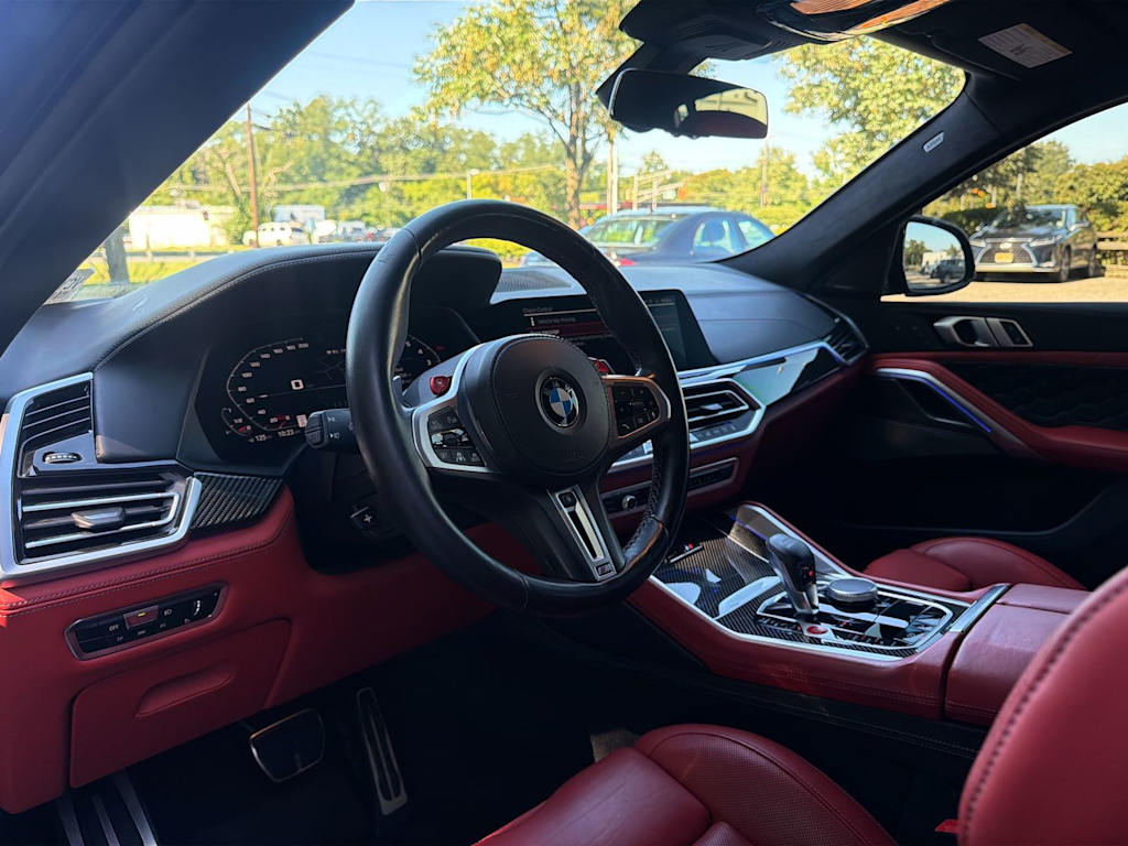 Thumbnail: 2021 BMW X6 - 2