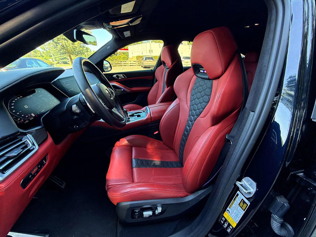 Thumbnail: 2021 BMW X6 - 11